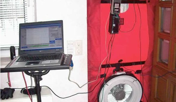 Symbolbild Blower Door Test oder Luftdichtigkeit Blower Door Test oder Luftdichtigkeit Symbolbild
